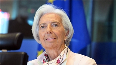 ECB Başkanı Lagarde: Yüzde 2’lik enflasyon hedefine ulaşmaya çok yakınız