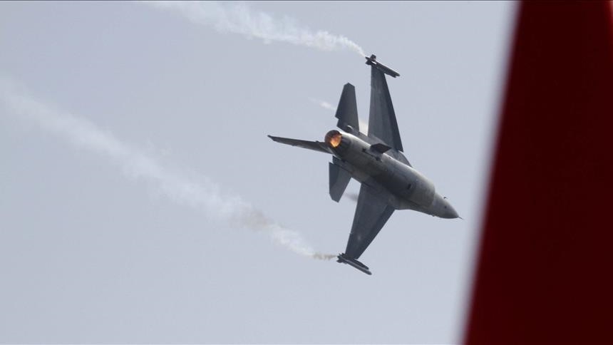 Afghanistan klaim militer Pakistan melakukan serangan udara di wilayahnya, tewaskan banyak orang
