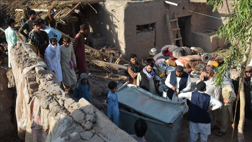 Afganistán convoca al encargado de negocios de Pakistán por la muerte de 46 personas en un ataque aéreo pakistaní