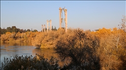 Anadolu documents destruction of Euphrates bridges in eastern Syrian city of Deir ez-Zor