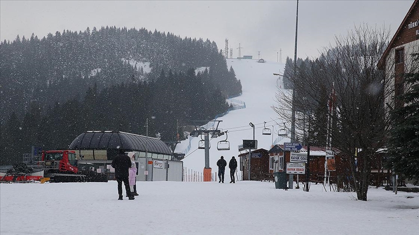 Ilgaz Dağı'nda kar etkili oluyor