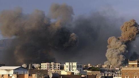 إسرائيل تقتل موظفين اثنين بمطار صنعاء وتصيب مساعد قائد طائرة أممية