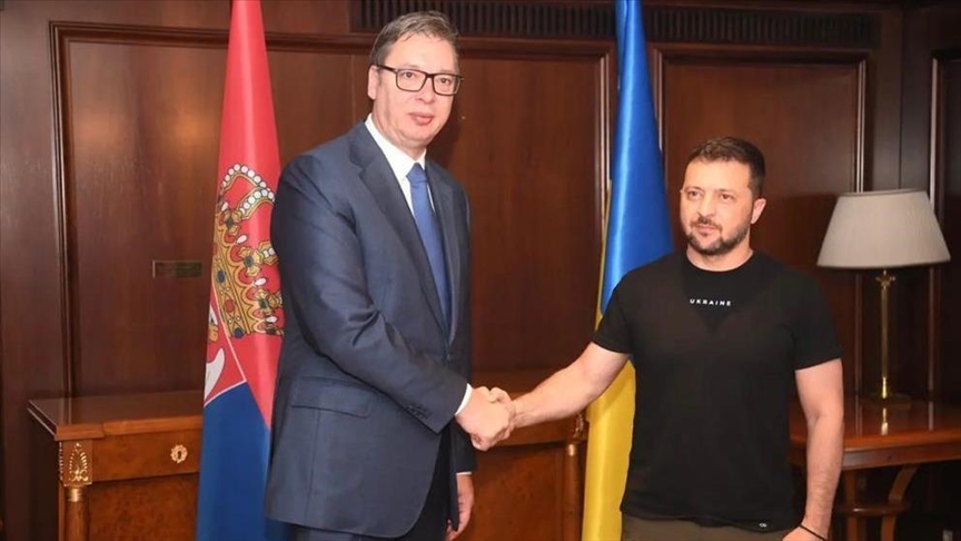 Zelenski razgovarao s Vučićem ”o jačanju odnosa Ukrajine i Srbije”