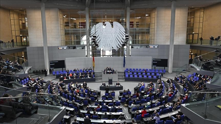 Le président allemand dissout le Parlement et annonce des législatives anticipées pour le 23 février