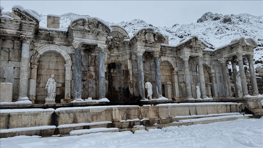 Sagalassos Antik Kenti kar yağışıyla beyaza büründü