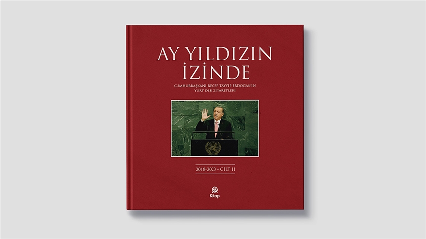 Ay Yıldızın İzinde (Cilt 2)