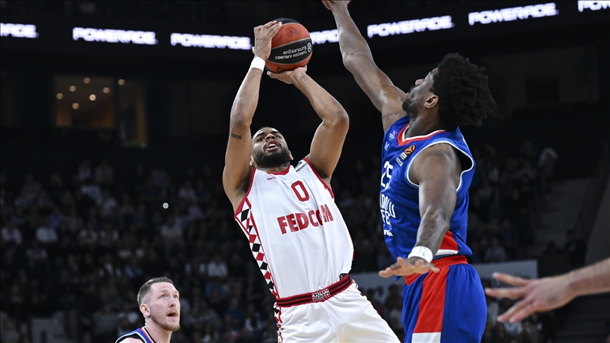 Monaco climb to top spot in EuroLeague after beating Anadolu Efes 94-75