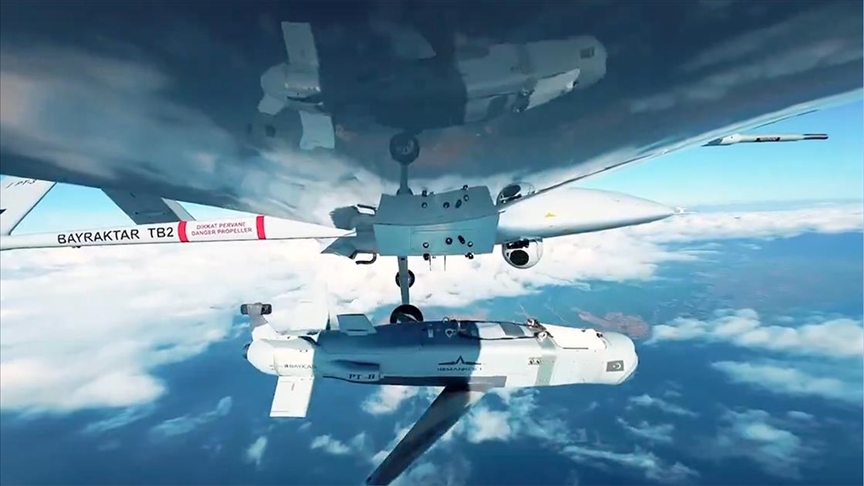 Mini akıllı seyir füzesi Bayraktar KEMANKEŞ 1'den başarılı atış testi 