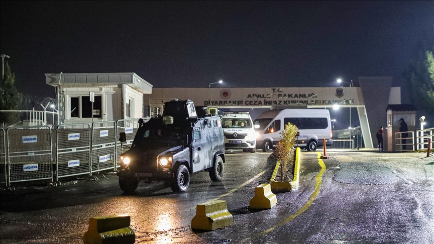 Narin Güran cinayeti davasında anne Yüksel, ağabey Enes ve amca Salim ağırlaştırılmış müebbet hapisle cezalandırıldı