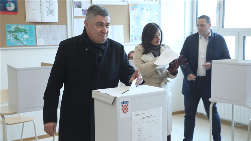 Zoran Milanović glasao na predsjedničkim izborima u Hrvatskoj
