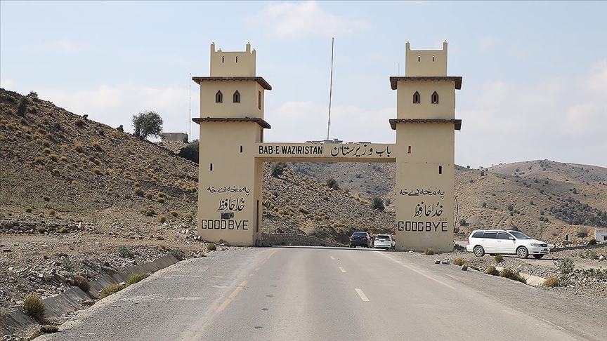 Güvenlik ikileminden rejim değişikliği senaryolarına: Pakistan-Afganistan sınırında neler oluyor?