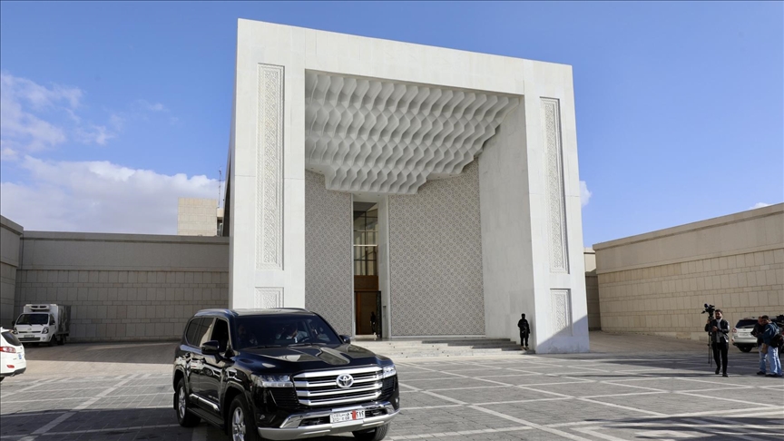 Kuwait's foreign minister visits Damascus, calls for lifting Syria sanctions