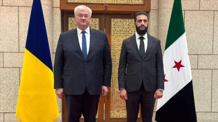 Глава МИД Украины встретился в Дамаске с лидером новой администрации Сирии