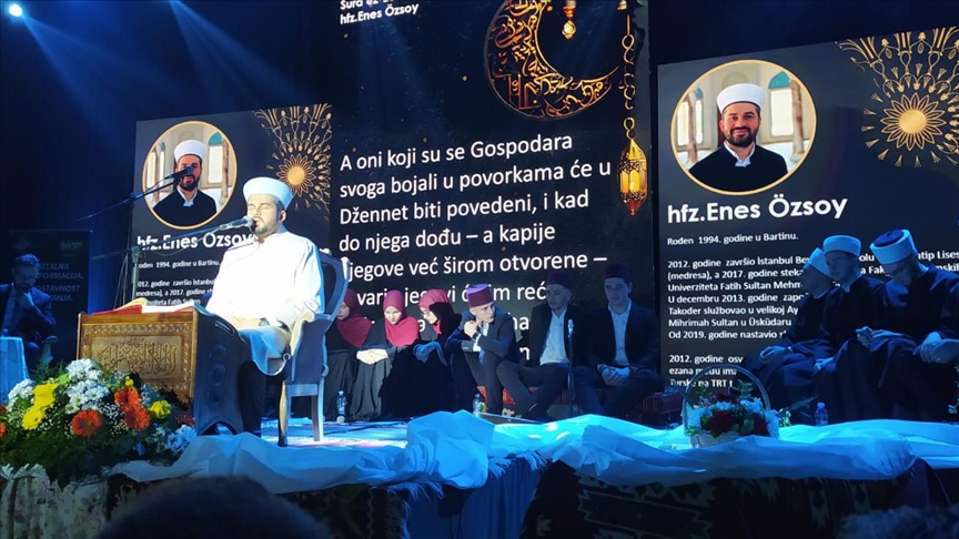 Bosna Hersek'te yılbaşı öncesi geleneksel "Kur'an Gecesi" düzenlendi