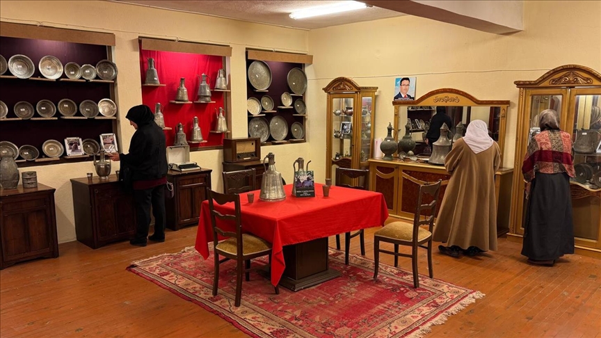 Antalya'da kapanan köy okulu bakır müzesine dönüştürüldü