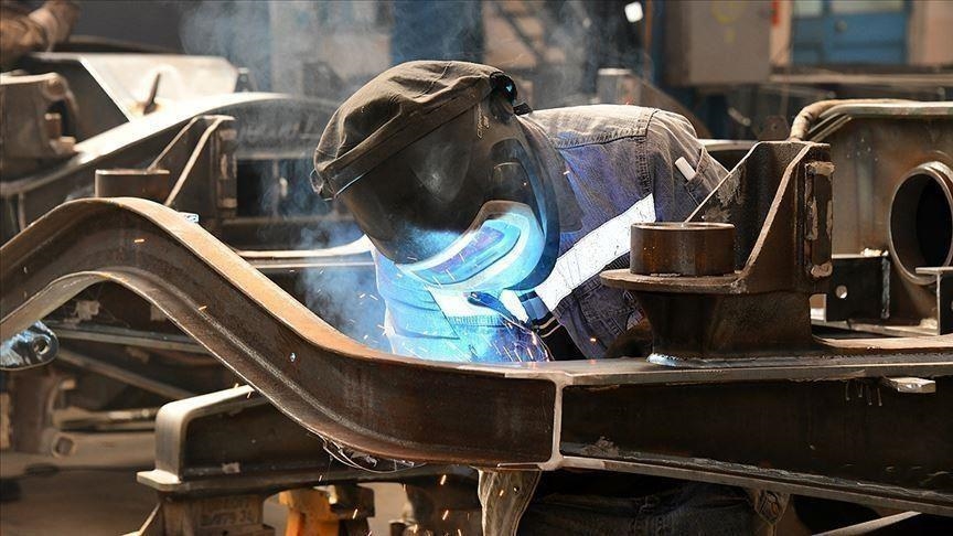 Türkiye's manufacturing PMI improves in December