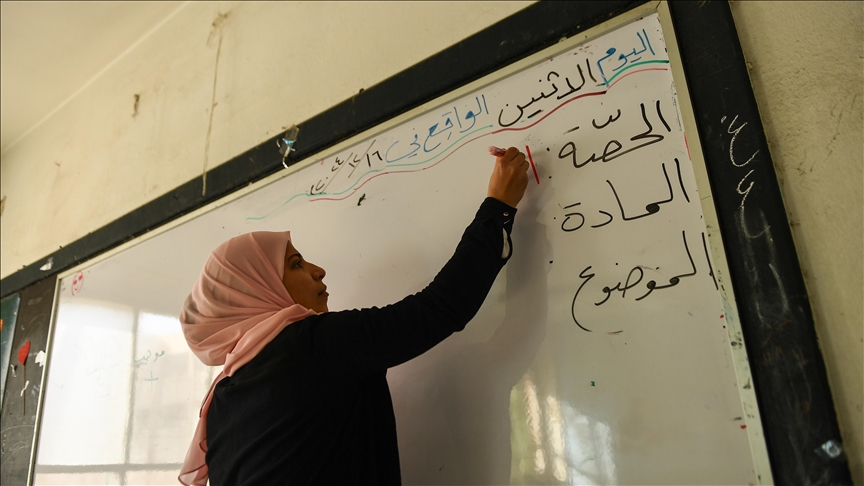 El Gobierno de Salvación de Siria confirma que los “planes de estudio en todas las escuelas de Siria siguen vigentes”