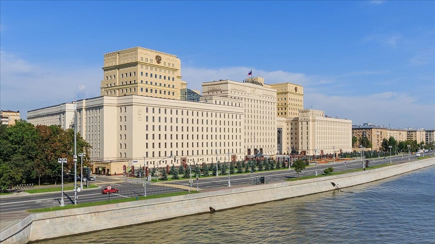 Минобороны РФ сообщило о нанесении 12 «групповых ударов» по военным объектам Украины