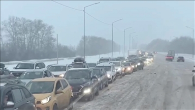 Kazakistan'da 95 aracın karıştığı zincirleme trafik kazası meydana geldi