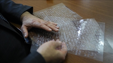 Görme engelliler "Braille alfabesi"nin yaşamın her alanında yaygınlaştırılmasını istiyor