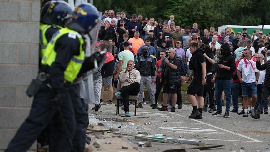 'Key organizer' of far-right UK riots last year jailed for 7 1/2 years