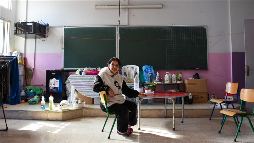 Ateşkese rağmen süren İsrail işgali nedeniyle, Lübnan'ın güneyinde yaşayanlar evlerine dönemiyor