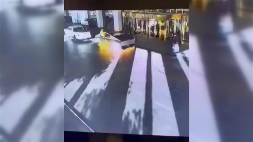 Green Beret used ChatGPT to plan Cybertruck blast in Las Vegas: Police