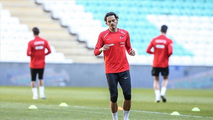 Bournemouth's Turkish forward Enes Unal faces major knee injury