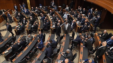 Lebanon’s parliament faces challenges in electing president after over 2 years of political deadlock