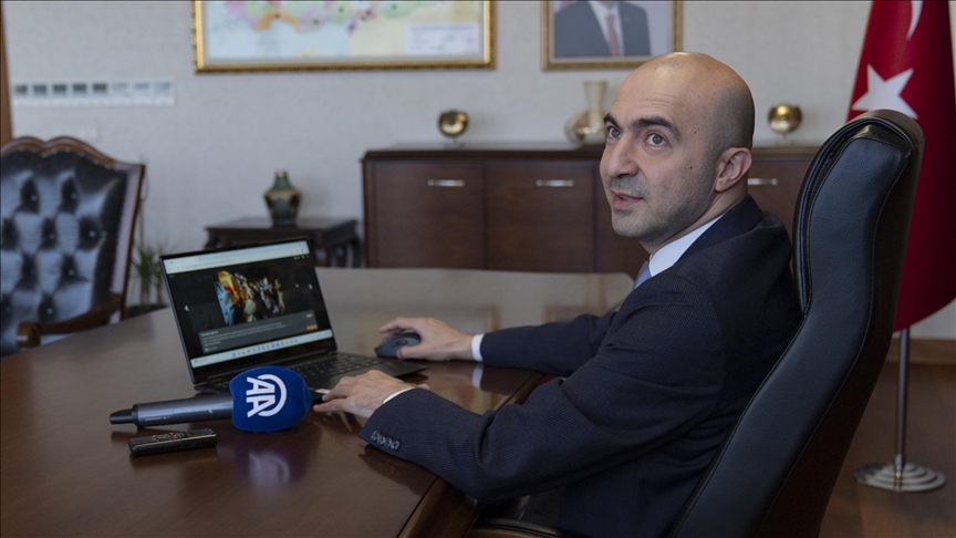 KOSGEB Başkanı İbrahimcioğlu, AA'nın "Yılın Kareleri" oylamasında favorisi " Her Şeye Rağmen" oldu