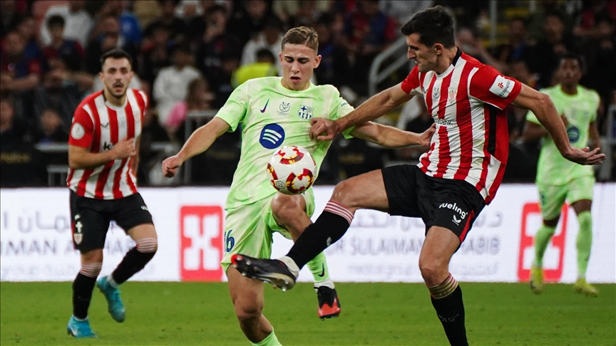 Barcelona into Spanish Super Cup final