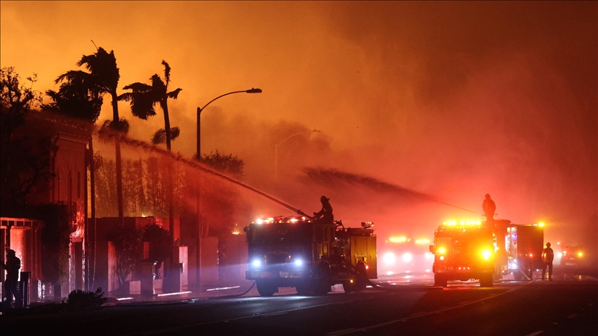 'Tide is turning' on Los Angeles fires as thousands of structures burned, deaths expected to rise