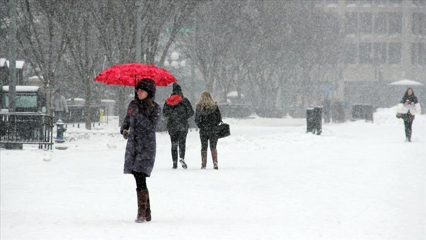 France : Deux morts et 55 blessés, dont trois graves, à cause de la neige et du froid