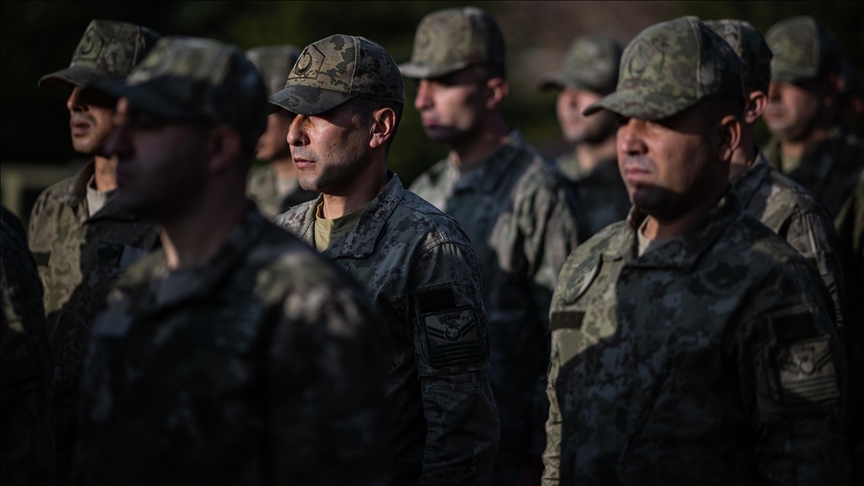 Turkish Armed Forces 'determined' to prevent terror groups from destabilizing region: Sources