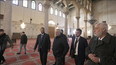 Italian foreign minister visits Umayyad Mosque in Damascus