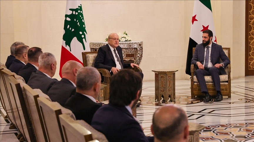Lebanese premier meets leader of Syria’s new administration in Damascus