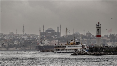 İstanbul'da etkili olan sağanak gece saatlerine kadar sürecek