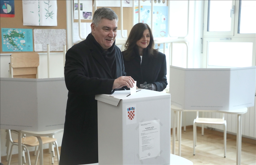 Izlazne ankete: Milanović ubjedljivo pobijedio na izborima za predsjednika Hrvatske