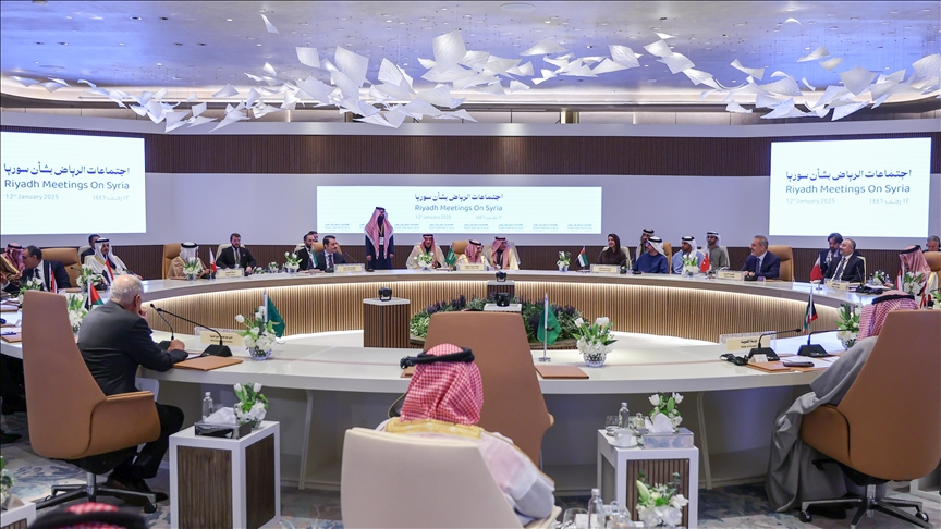 Türkiye’s foreign minister meets with counterparts in Riyadh