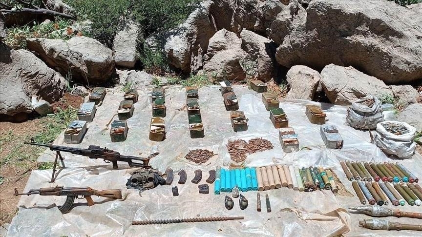 На севере Ирака изъято большое количество вооружения террористов