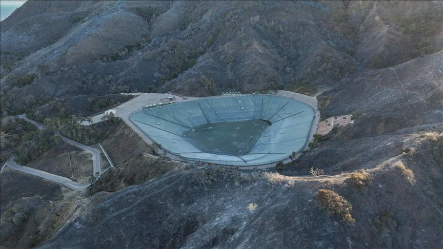 Anadolu captures empty water reservoirs amid Los Angeles fires