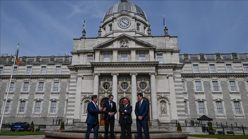 Deal reached with Fine Gael, Fianna Fail to form new Irish government