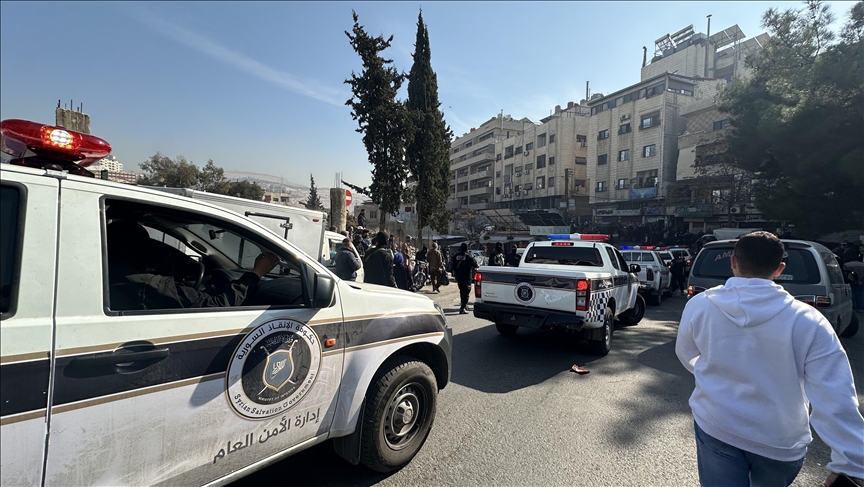 Syria continues operations against former regime soldiers refusing to surrender arms