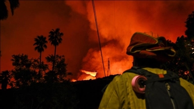 Polisi AS tangkap 34 orang di zona evakuasi Los Angeles saat aturan jam malam