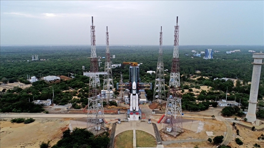 La India logra acoplar con éxito dos satélites gemelos en órbita terrestre baja