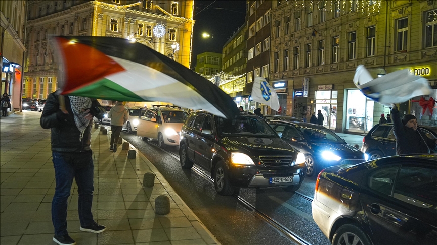 Festime në Sarajevë pas arritjes së marrëveshjes për armëpushim në Gaza