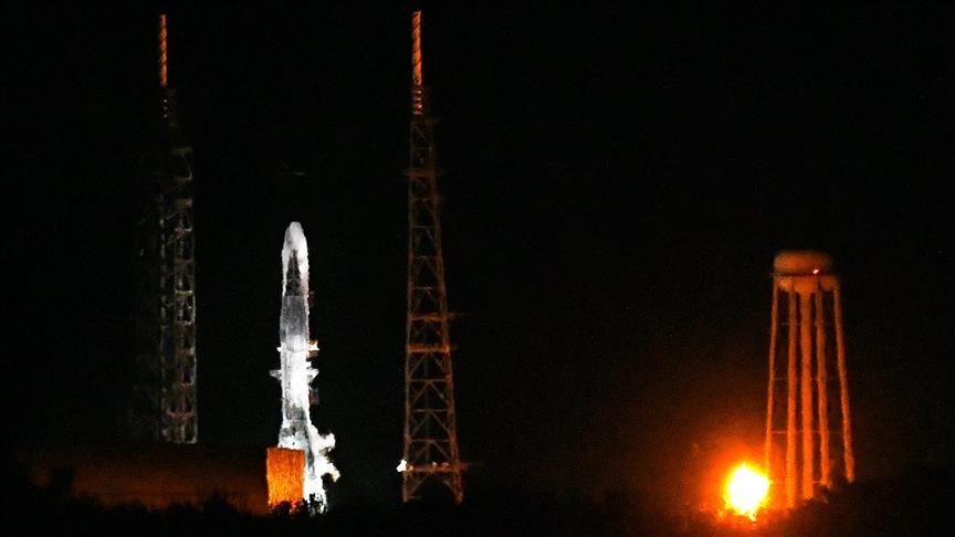 Raketa New Glenn lançohet me sukses, Jeff Bezos i bëhet konkurrent Elon Muskut