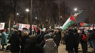 Fransa'da, Paris ve Maccabi Tel-Aviv basketbol takımlarının karşılaşması protesto edildi