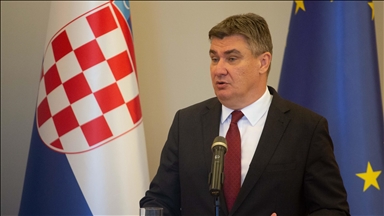 Milanović smatra da treba usvojiti strategiju odbrane Hrvatske