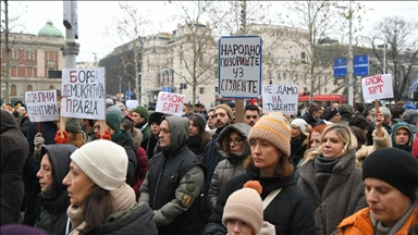 Студентите и граѓаните и денес го блокираа сообраќајот во градовите низ Србија